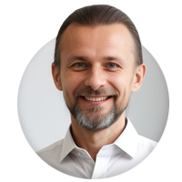 Олег Григорьев